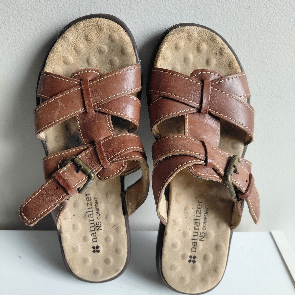 Naturalizer Brown Leather Slide Sandals Sz 5.5
